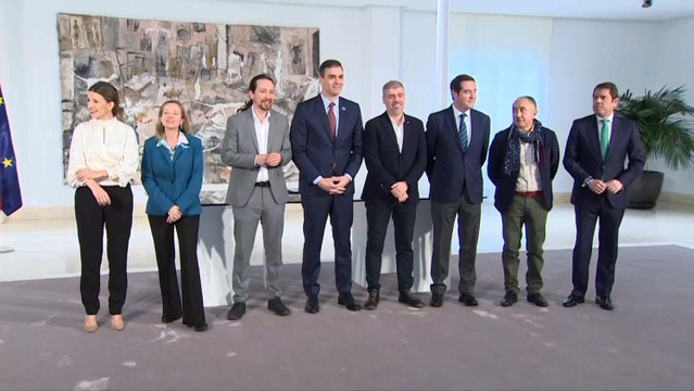 El Gobierno aprobará mañana la prórroga del SMI de 950 euros