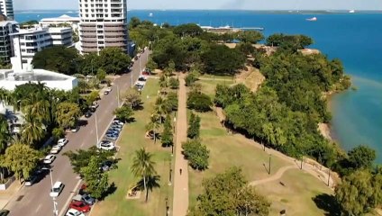 NT police investigating death of man who fell from cliffs