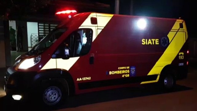 Idoso fica ferido ao sofrer queda em residência, na Rua Luis Vianey Pereira, no Bairro Maria Luíza