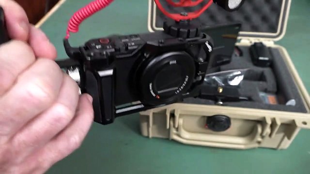 EEVblog #1359 - My SUPER PORTABLE Vlogging Kit!