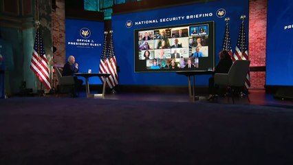 Biden diz que Pentágono estagnou a transição