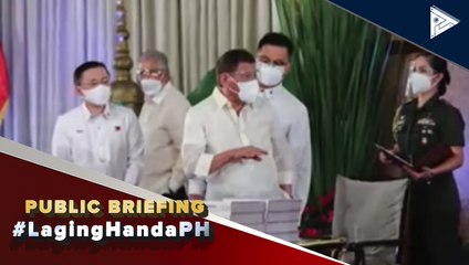Pangulong #Duterte, pinirmahan na ang 2021 National Budget; Sen. Bong Go, tiwalang ang budget na ito ay sapat at angkop
