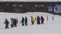 80 snow-stuck tourists rescued in Kangra!