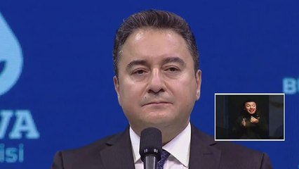 Ali Babacan ağlayarak kız kardeşini anlattı