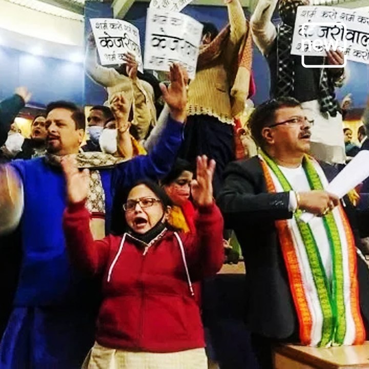 Watch: Ugly Squabble Between AAP-BJP Councillors In Delhi