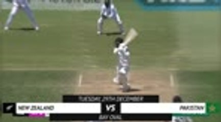 Southee takes 300th Test wicket as Pakistan collapse