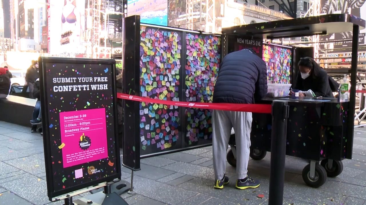 New Yorkers share hopes for 2021 at Times Square Wishing Wall