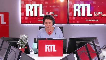 Coronavirus : "900.000 personnes seront vaccinées en janvier", assure Alain Fischer