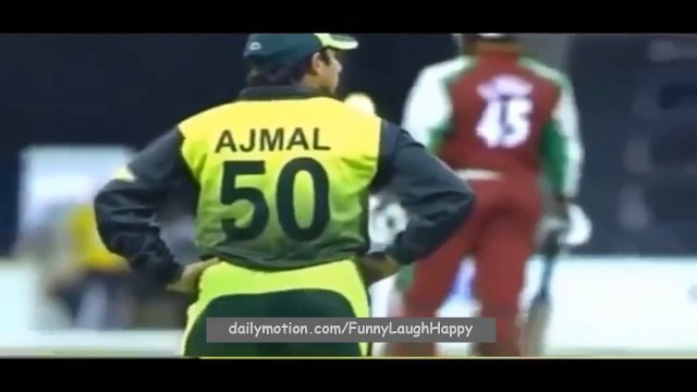 Humorous Cricket Fielding clips unexpected moments 1.0