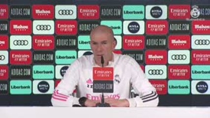 Real Madrid - Zidane : "Espérons que cette fin d'année ne soit qu'un mauvais souvenir"