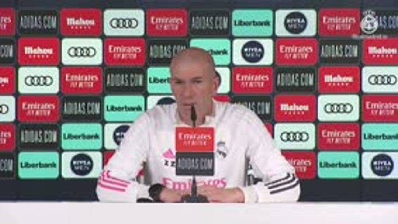 Real Madrid - Zidane : "Espérons que cette fin d'année ne soit qu'un mauvais souvenir"