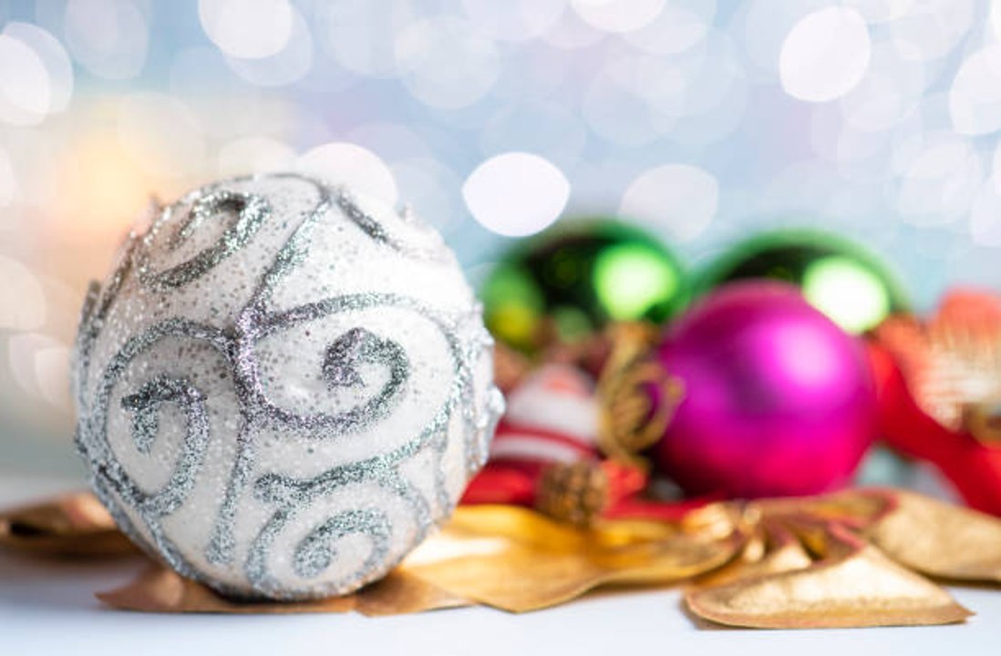 10 World Records on Festive Holiday-Themes