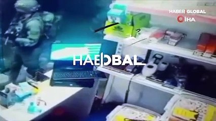 Filistinli vatandaşın dükkanından sigara çalan İsrail askerine hapis cezası