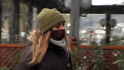 Polémico modelo de mascarilla desaconsejada por los expertos