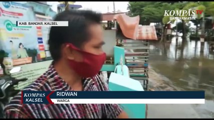Debit Air Turun, Aktivitas Warga di Kawasan Banjir Desa Pekauman Ulu Berangsur Normal