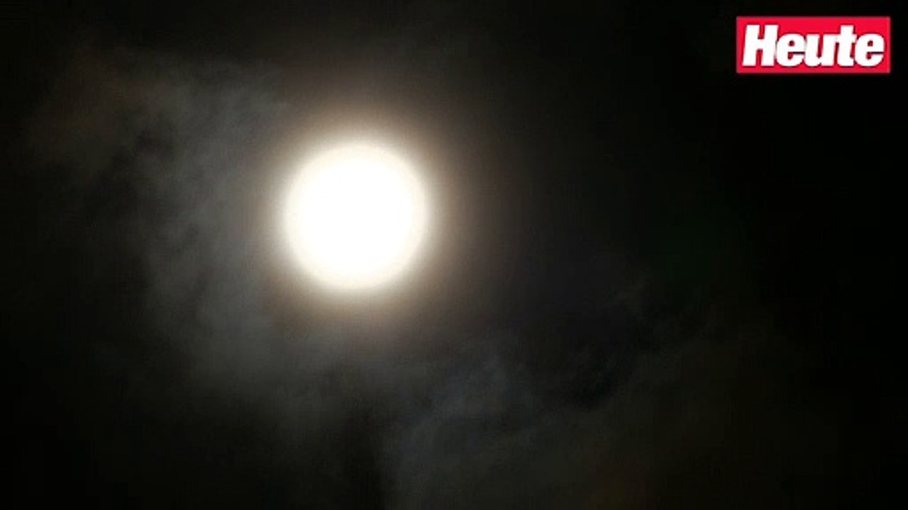 So hell strahlte der Cold Moon am Nachthimmel