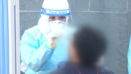 [앵커리포트] 이틀 연속 '천 명대' 확진...하루 사이 20명 사망 / YTN