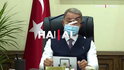 Bakan Akar: Terör örgütünün sözde yönetimi panik içinde, iki gece aynı yerde yatamıyorlar