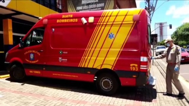 Idoso de 92 anos fica ferido ao sofrer queda na Rua JK, no Centro