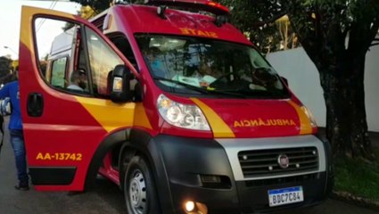 Entregador fica ferido em colisão com camionete na Rua Salgado Filho, esquina com a Rua Santa Catarina