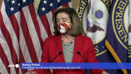 Pelosi faz apelo para McConnell