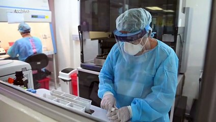 El Salvador autoriza uso de vacuna de AstraZeneca contra covid-19