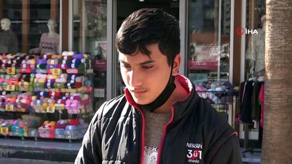 Çarptı, yardımına koştu, gözyaşlarına boğuldu...Kaza anı kamerada