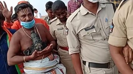 400-year-old Lord Rama idol at Andhra Pradesh temple vandalised