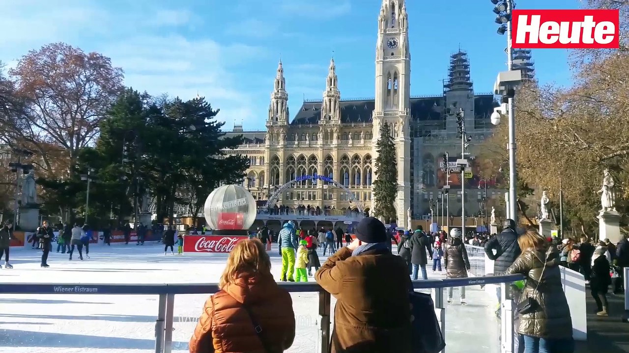 Wiener stehen in 150 Meter langer Eistraum-Schlange