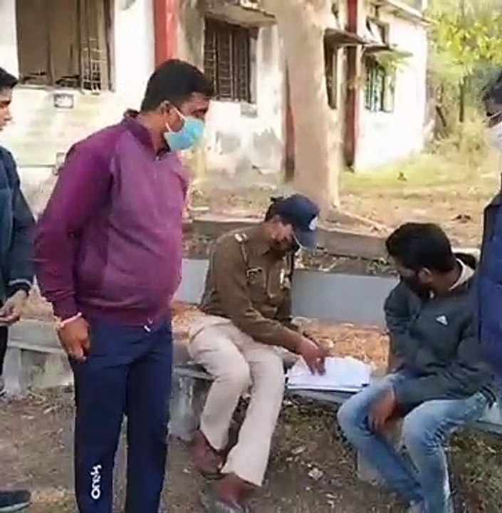 इंदौर: संदिग्ध हालत में हुई मौत, परिजन अंतिम संस्कार के लिए ले गए, पुलिस ने शव को लिया अपने कब्जे में