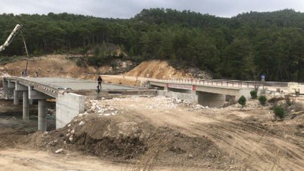 Çürük denilen köprüden 170 tonluk kazık makinesi geçirdiler