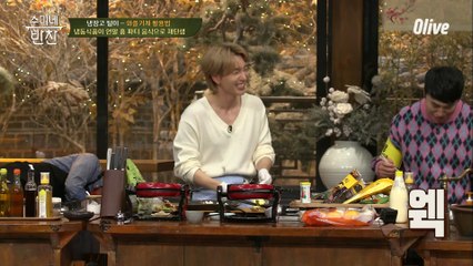 와플기계에 호빵 + 한치를? 요즘 친구들은 다 이렇게 먹는다면서요... 도저히 삼킬 수 없는 맛