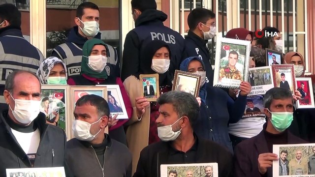 Evlat nöbetindeki ailelerden AİHM'in Demirtaş kararına tepki
