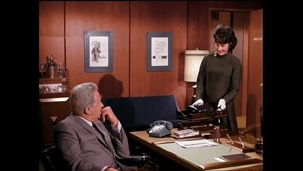 Is Darrin Having An Affair? | Bewitched