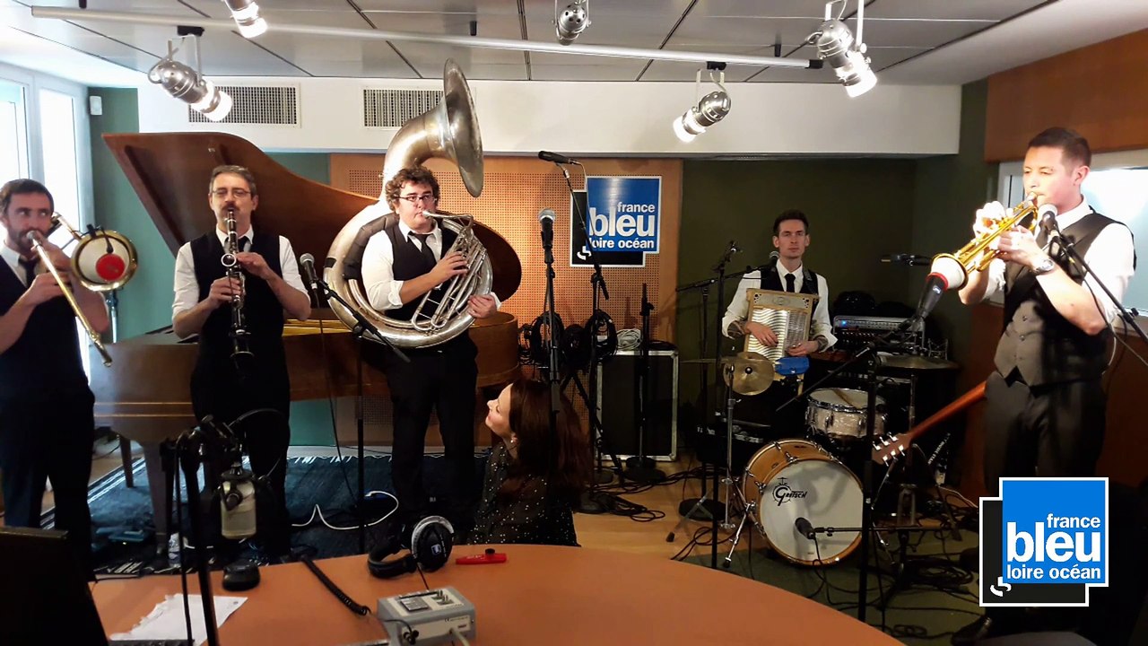 SNL - SASSY SWINGERS - SAILORS WIFE