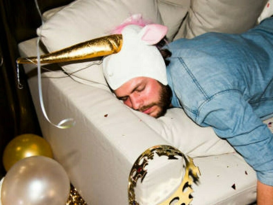 Dicker Kopf? Das hilft gegen den Neujahrskater