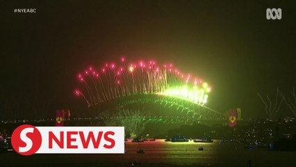 Scaled back fireworks display over Sydney harbour to ring in 2021