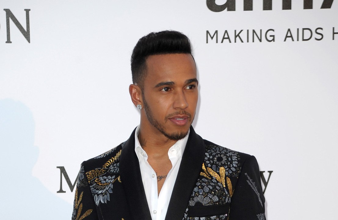 Lewis Hamilton has been given a knighthood