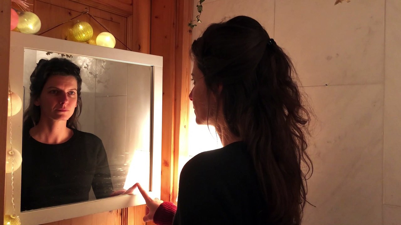 mirror tracker mirror