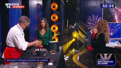 Download Video: Noisettes, chocolat... Le chef pâtissier Nicolas Bernardé prépare le dernier dessert de l'année