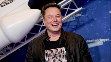 Elon Musk Sells 3 Homes, Vows To "Own No Home"