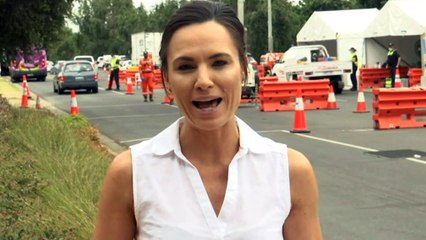 Lockout deadline looming amid mad rush for border