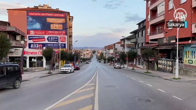 Yeni yılın ilk gününde cadde ve sokaklar sessizliğe büründü