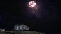 Atenas da la bienvenida al Año Nuevo 2021