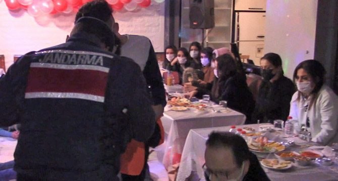 Yılbaşı partisi verilen villaya nefes kesen baskın