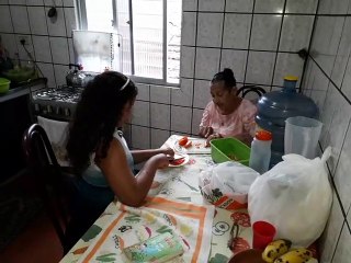 MIDIAN E LÍDIA RECEBENDO THÁBATTA, RAPHAELL E OSMILTON EM SUA CASA 31-12-2020