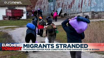 Bosnia migrants: Army sets up tents for hundreds stuck at fire-hit camp after uproar