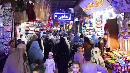 شبان أفغان يخشون عودة قندهار الى أيدي طالبان