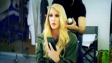 Τάκης Ζαχαράτος: Γέλιο μέχρι... δακρύων! Τρολάρει την συνύπαρξη Βανδή - Βίσση!