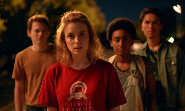 I Used To Go Here movie (2020) - Gillian Jacobs, Jemaine Clement, Hannah Marks